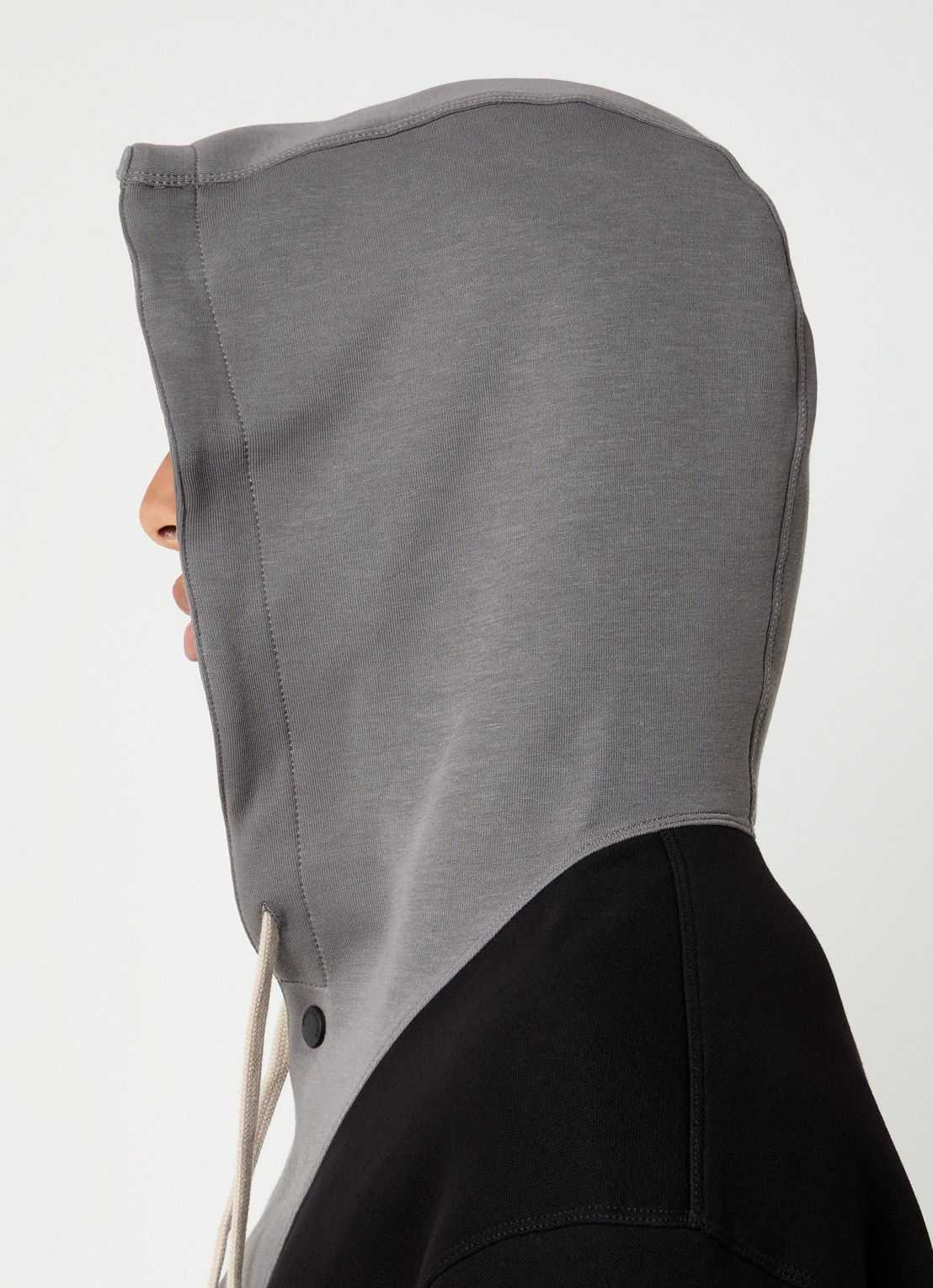 Armani Hoodie met logo - detail 2 zwart