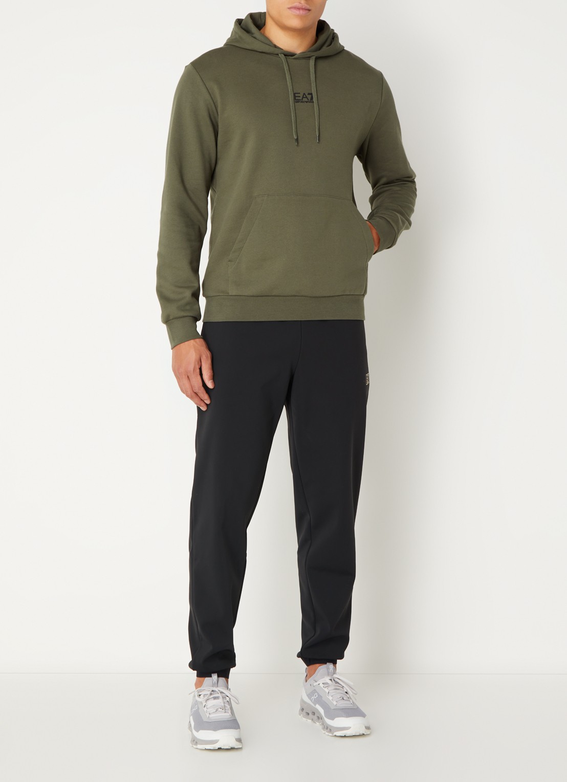 Armani Hoodie met logo - voorkant 5 legergroen