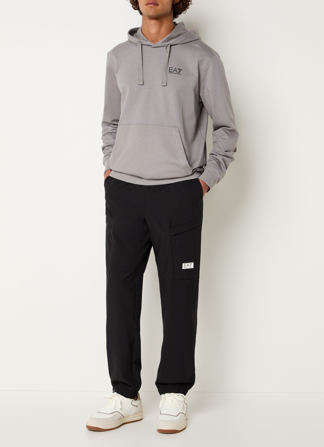 Armani Hoodie met logo - voorkant 2 grijs
