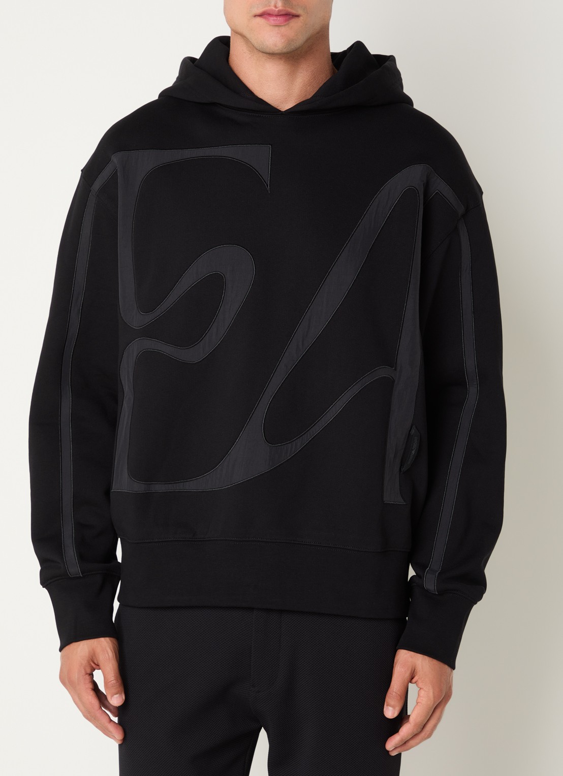 Armani Hoodie met logoborduring - detail zwart