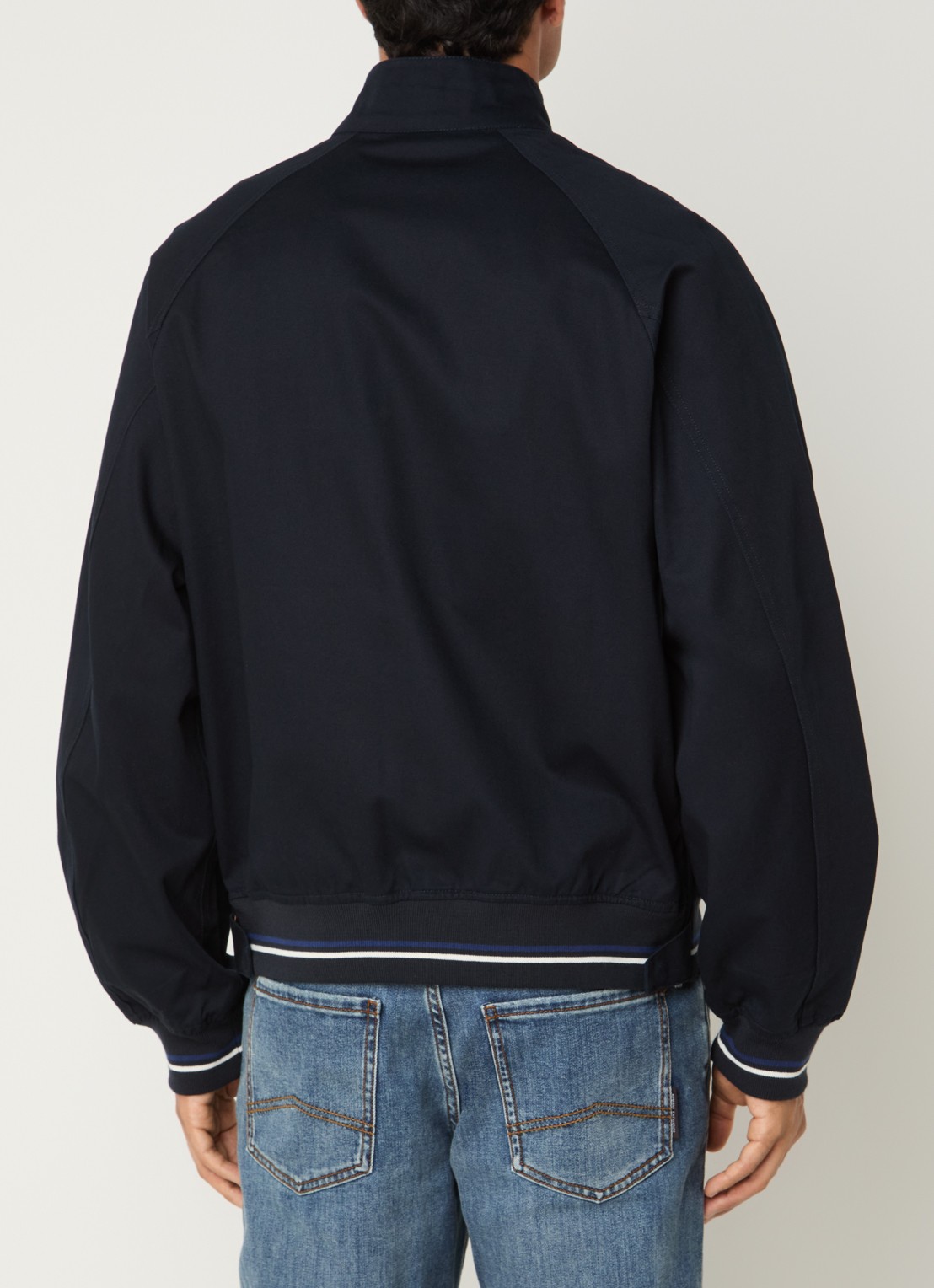 Armani Jack met klepzakken - achterkant donkerblauw