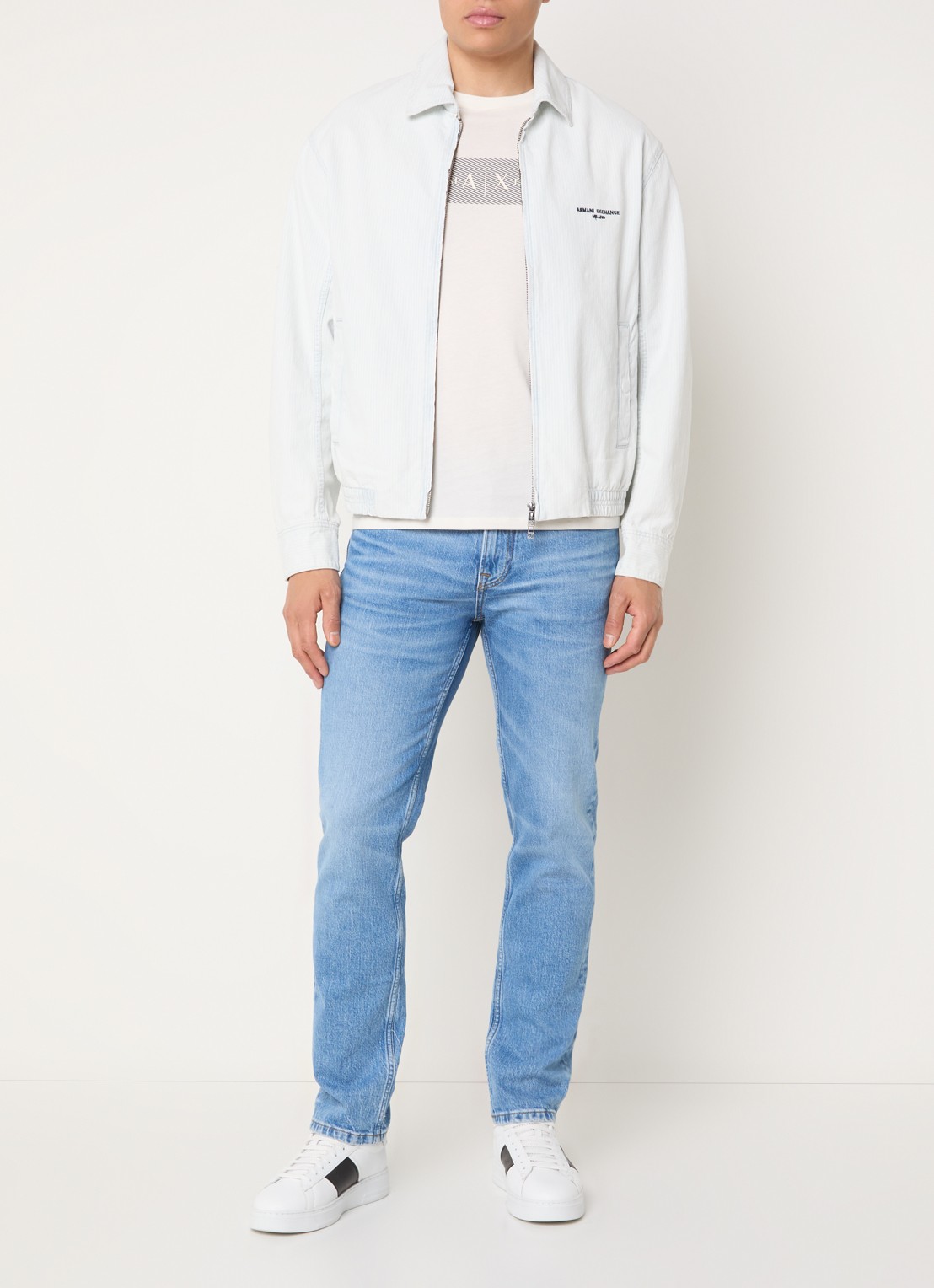 Armani Jack met logo en streepprint - voorkant 2 lichtblauw