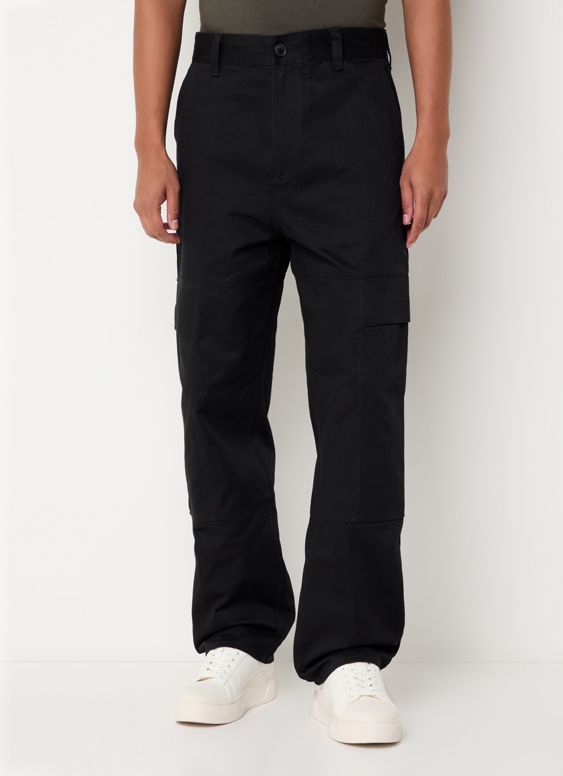 Armani Loose fit cargobroek met klepzakken - detail 3 zwart