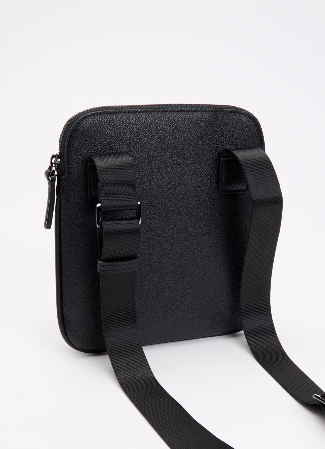 Armani Messenger schoudertas van imitatieleer - achterkant zwart