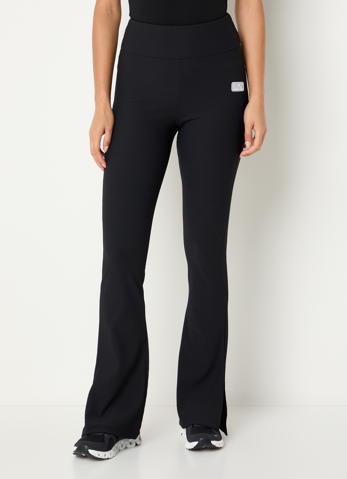 Armani Mid waist flared fit trainingslegging met plisse  - detail zwart