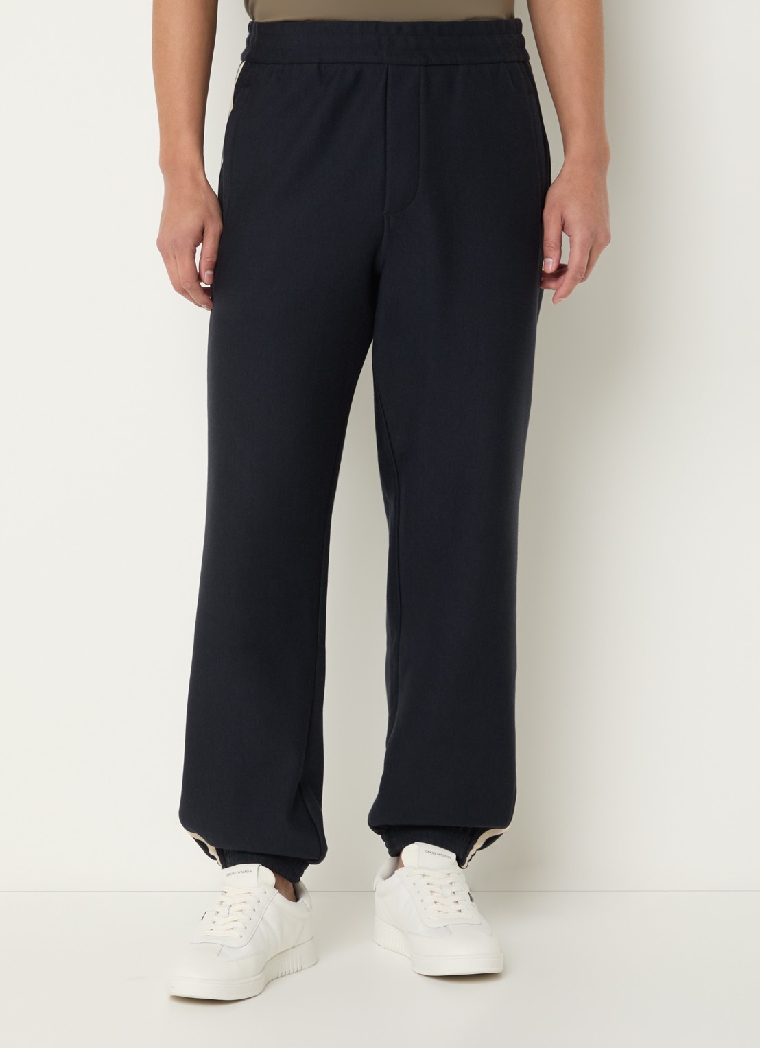 Armani Mid waist tapered fit joggingbroek - detail 3 donkerblauw