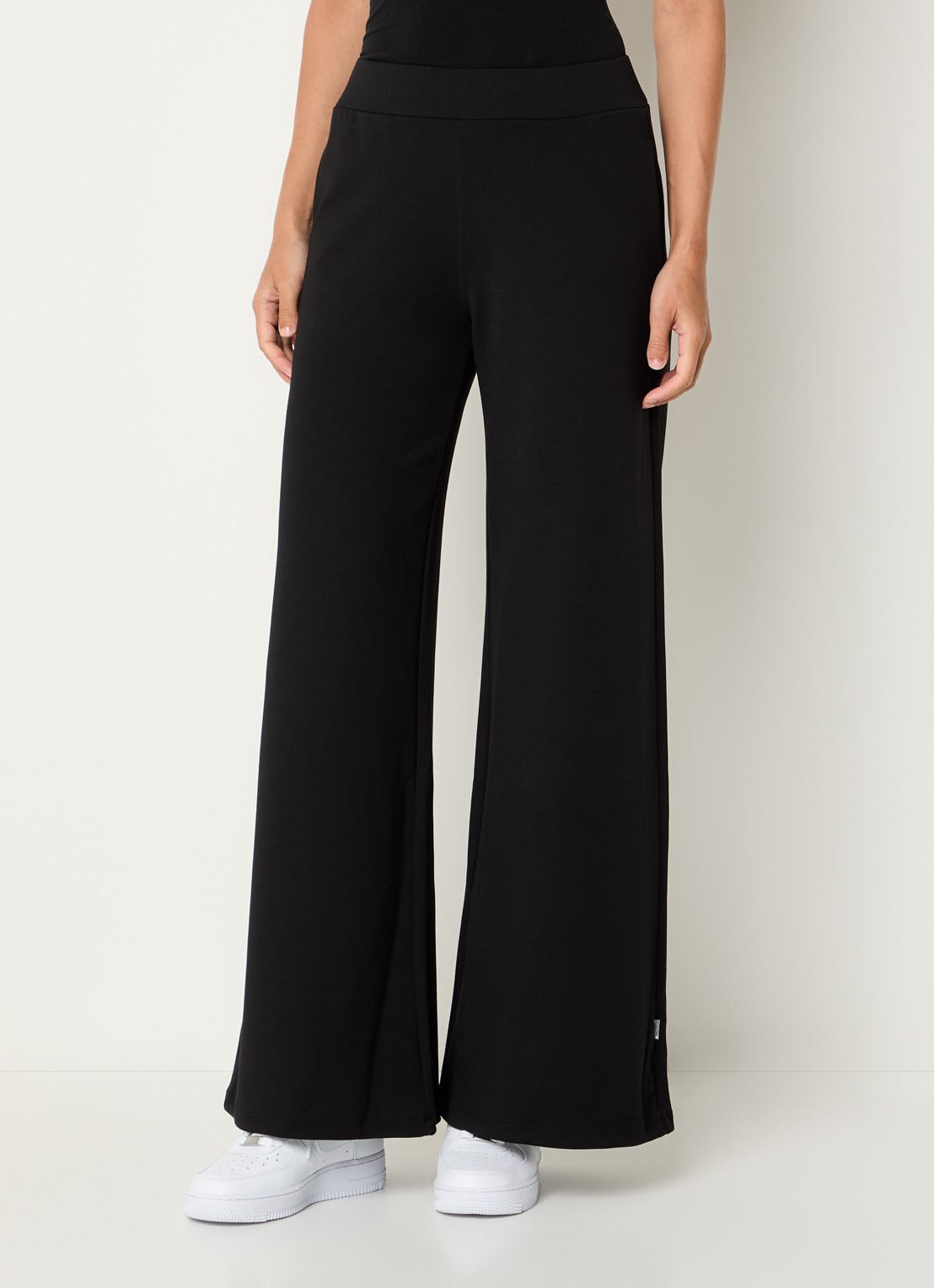 Armani Mid waist wide fit broek met steekzakken - detail 2 zwart
