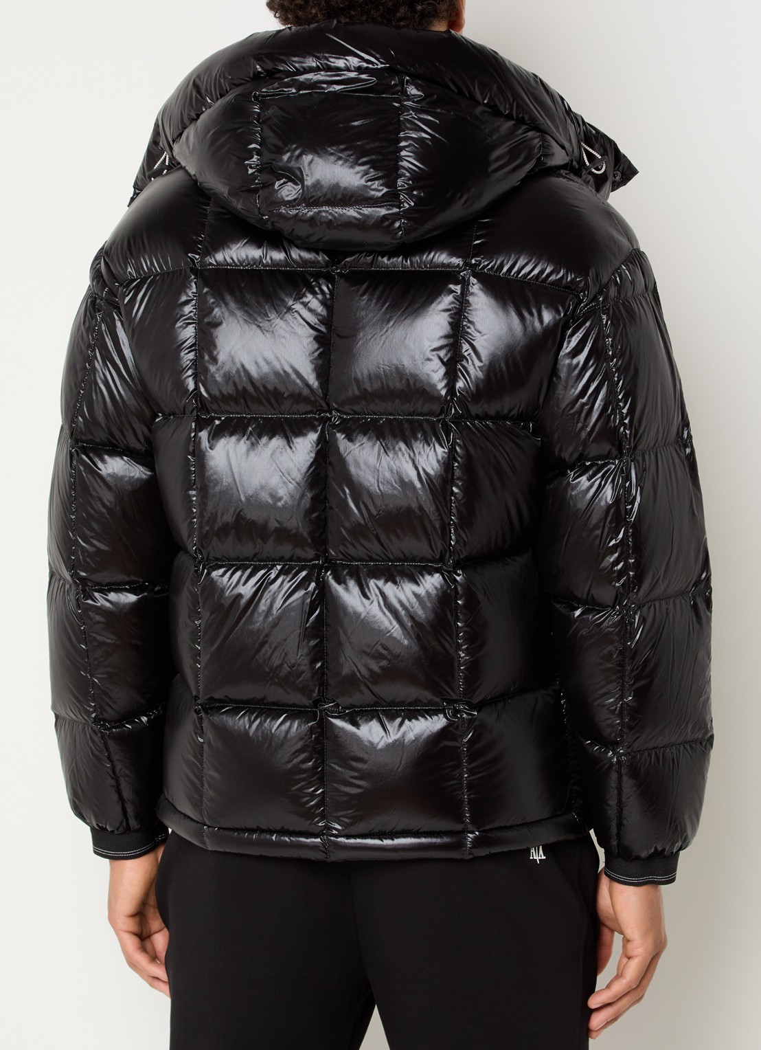 Armani Pufferjas met donsvulling en ritszakken - achterkant 4 black-uc001