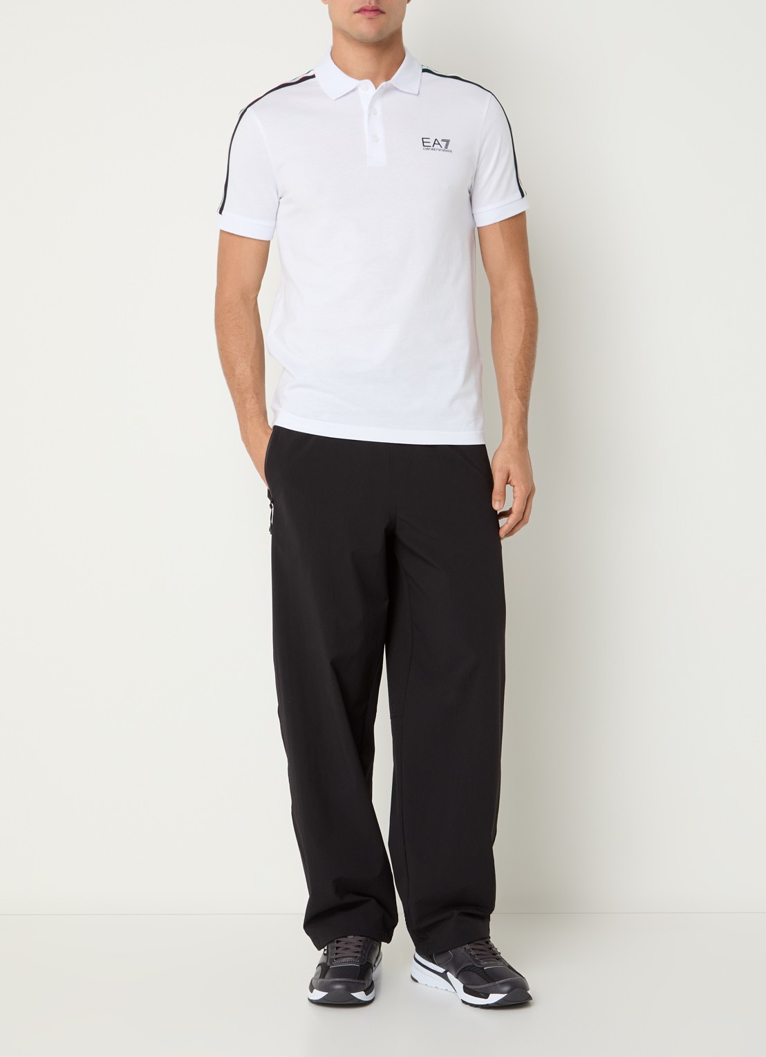 Armani Regular fit polo met logo- en backprint - voorkant 4 wit