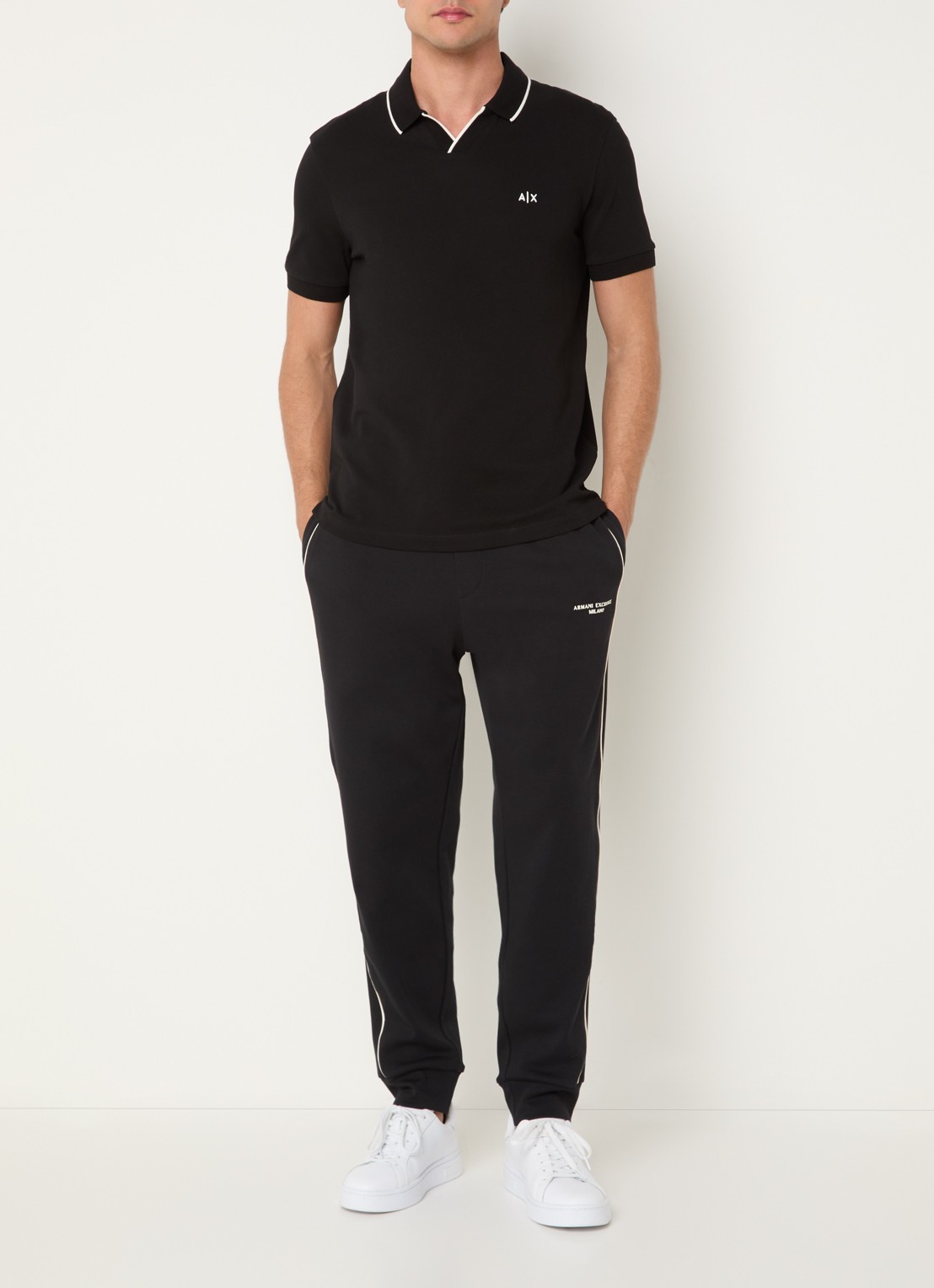 Armani Regular fit polo met logo - voorkant 3 zwart