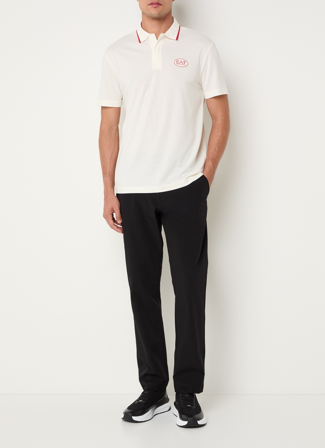 Armani Regular fit polo met logo - voorkant 4 gebroken wit