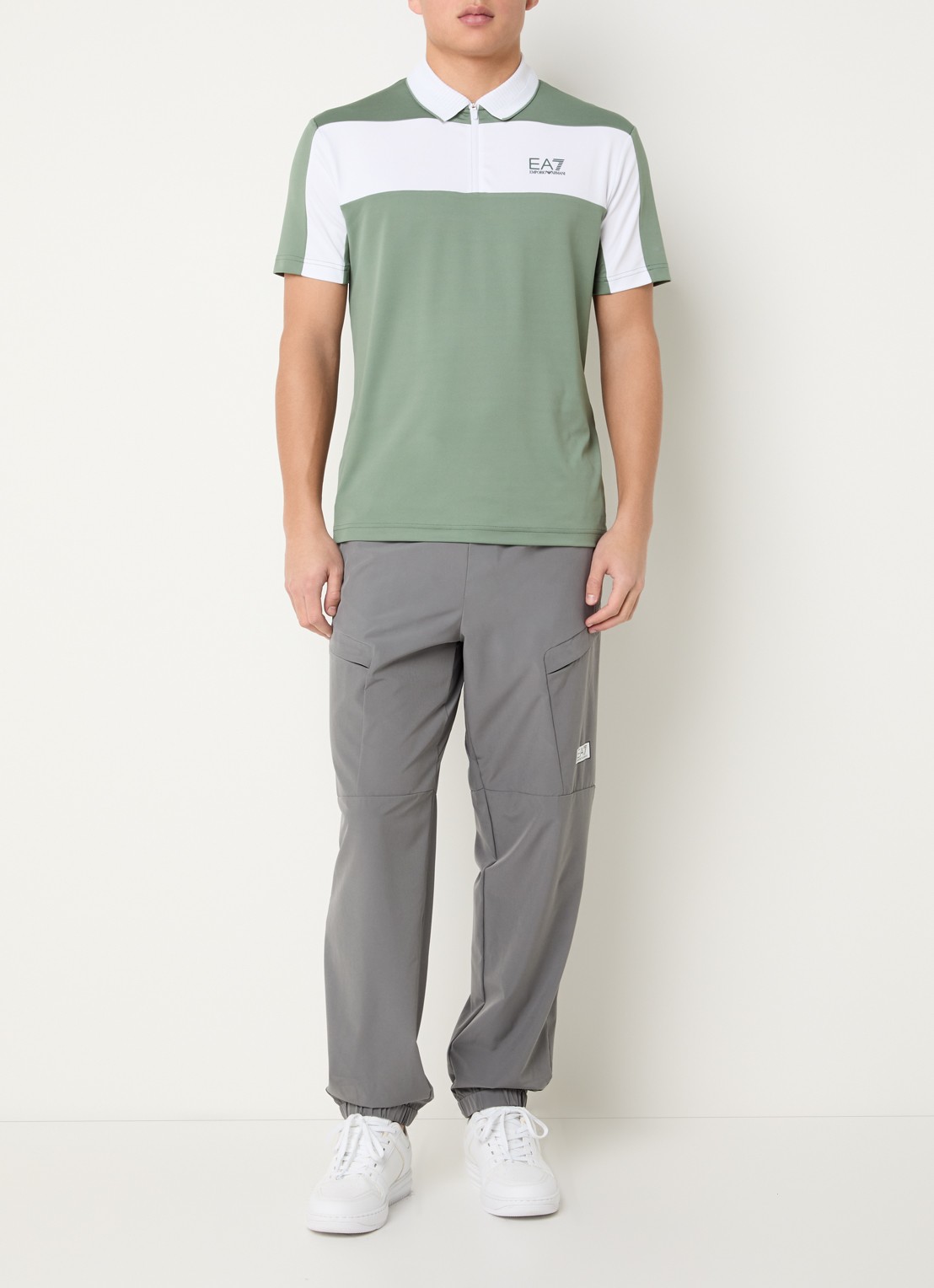 Armani Regular fit polo met logo - voorkant 3 olijfgroen