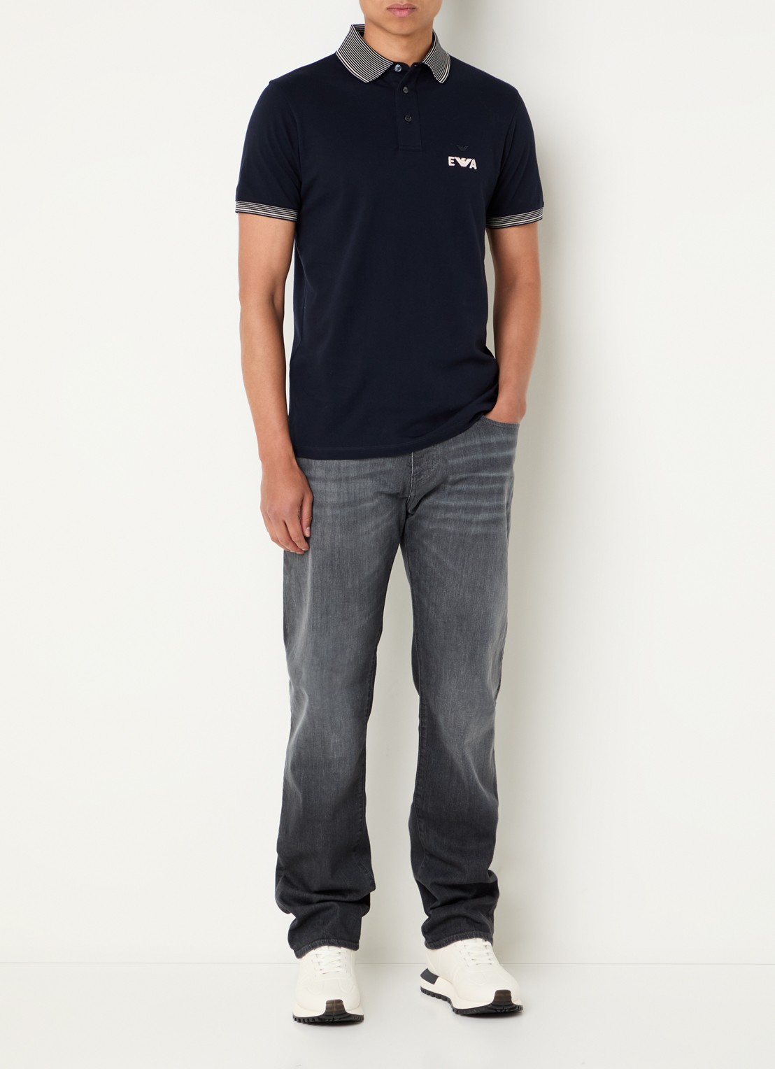 Armani Regular fit polo met logoborduring - voorkant 4 donkerblauw