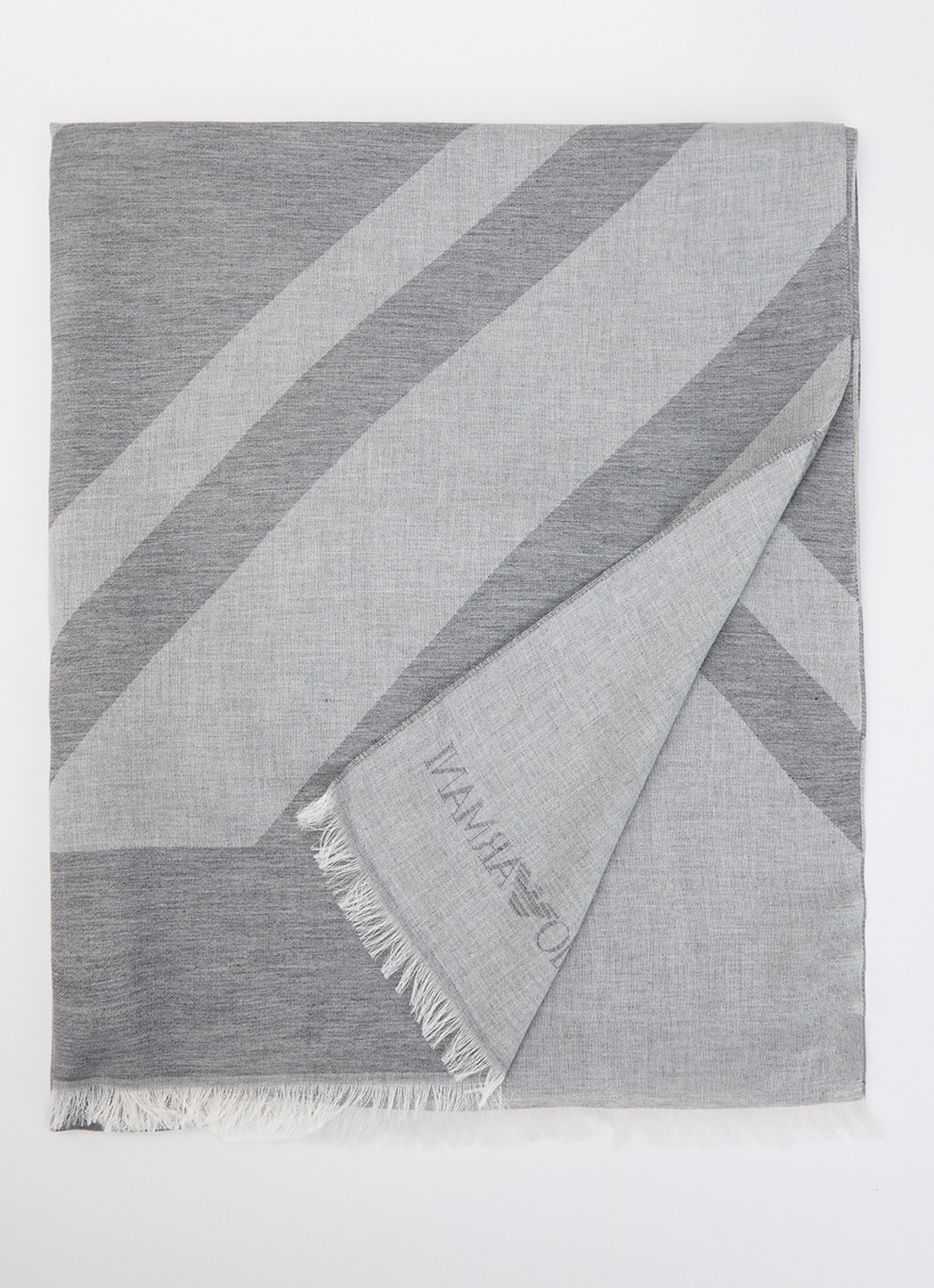 Armani Sjaal met print en logo 135 x 75 cm  - voorkant grijs