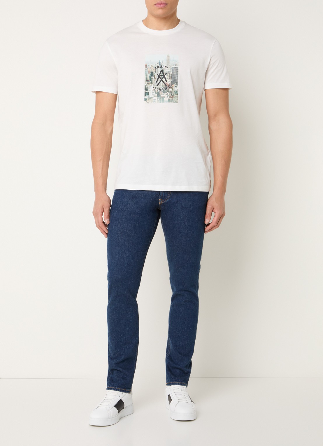 Armani Skinny jeans met lichte wassing - voorkant 2 indigo