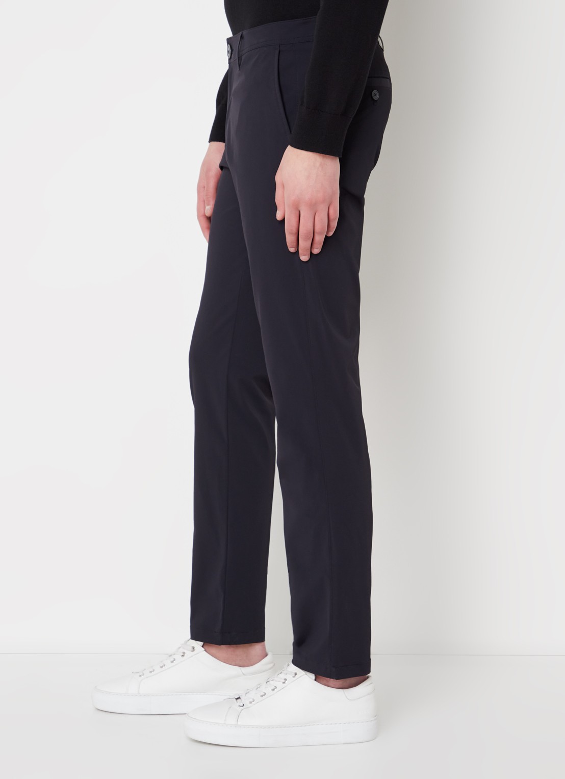 Armani Slim fit chino met stretch en steekzakken - detail 2 donkerblauw