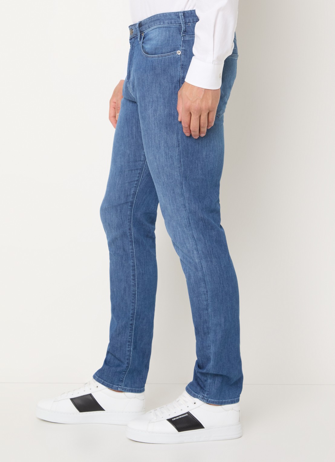 Armani Slim fit jeans met donkere wassing - detail 2 blauwgrijs