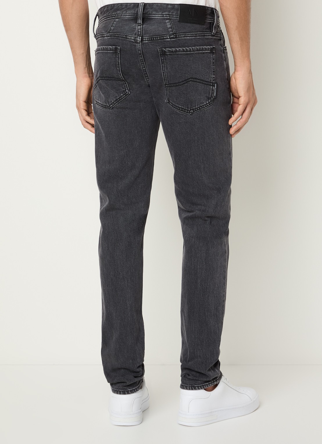 Armani Slim fit jeans met medium wassing - achterkant 3 donkergrijs