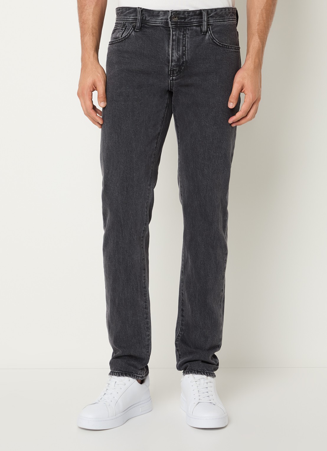Armani Slim fit jeans met medium wassing - detail 4 donkergrijs