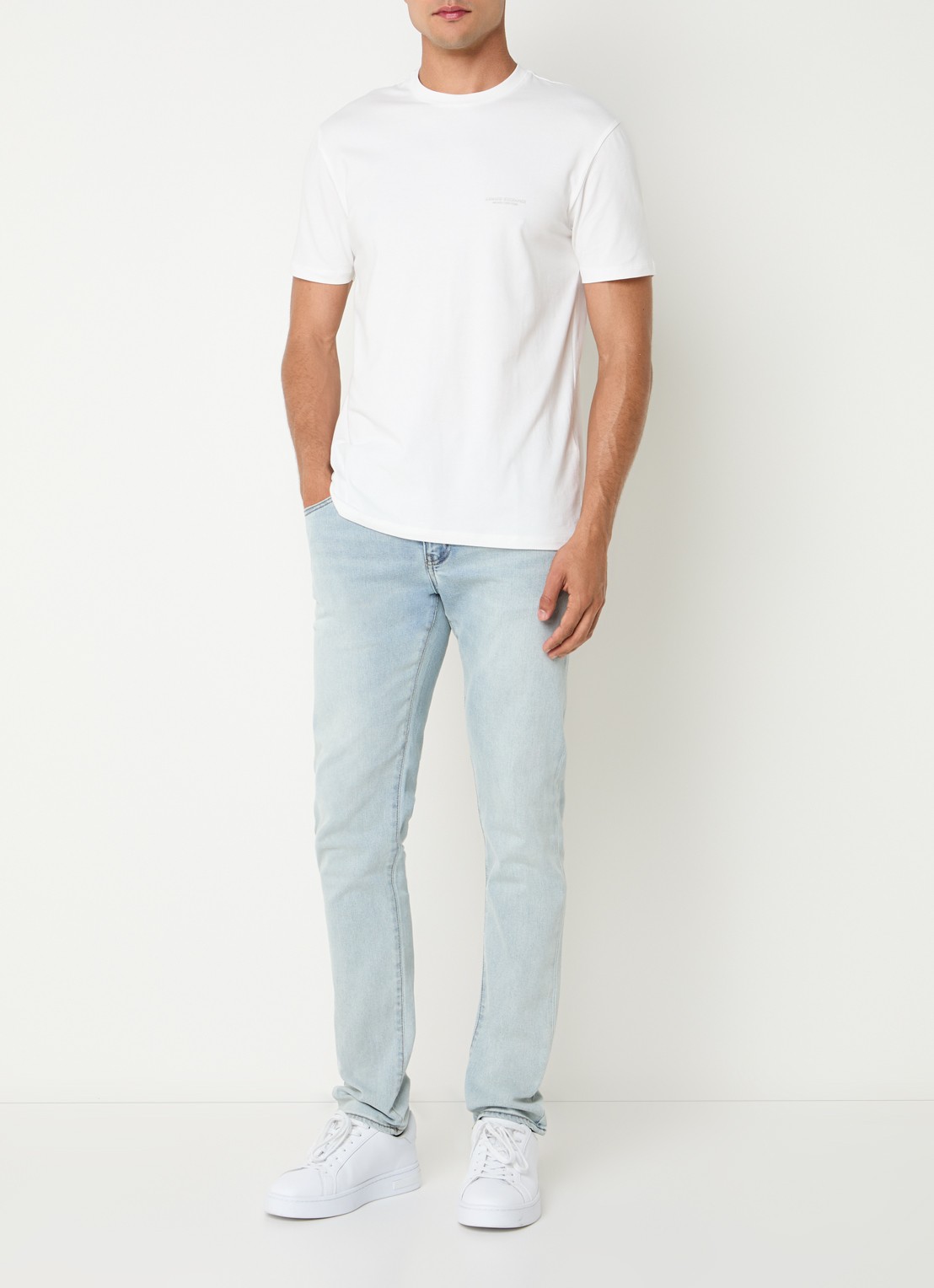 Armani Slim fit jeans met steekzakken - voorkant 4 lichtblauw