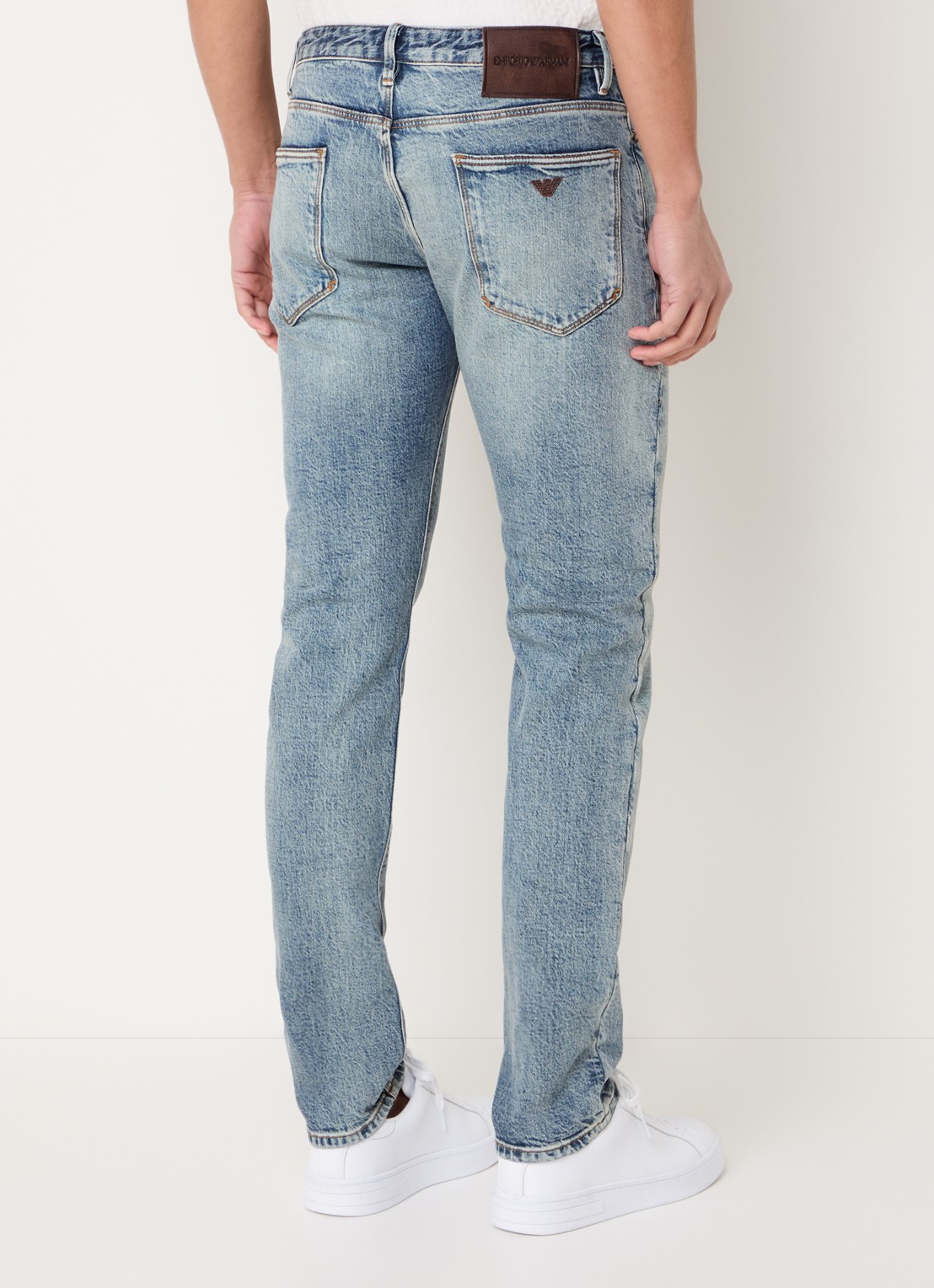 Armani Slim fit jeans met steekzakken - achterkant 5 lichtblauw