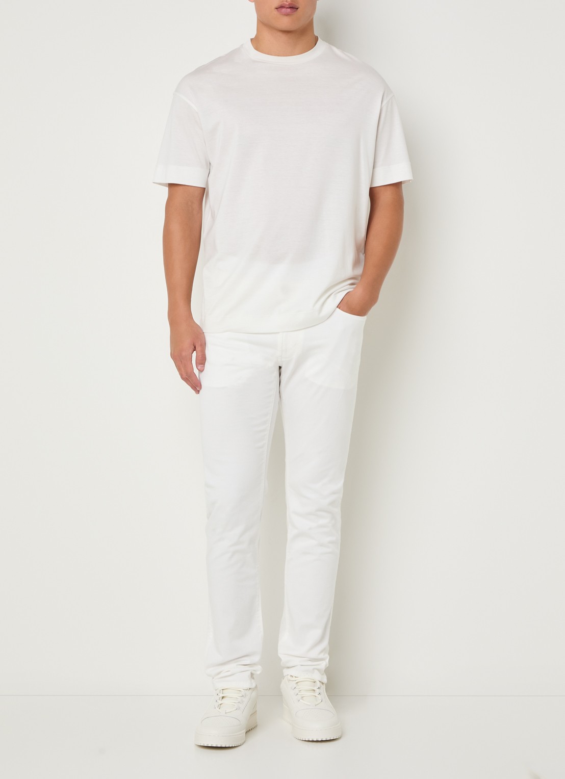 Armani Slim fit jeans met steekzakken - voorkant 4 wit