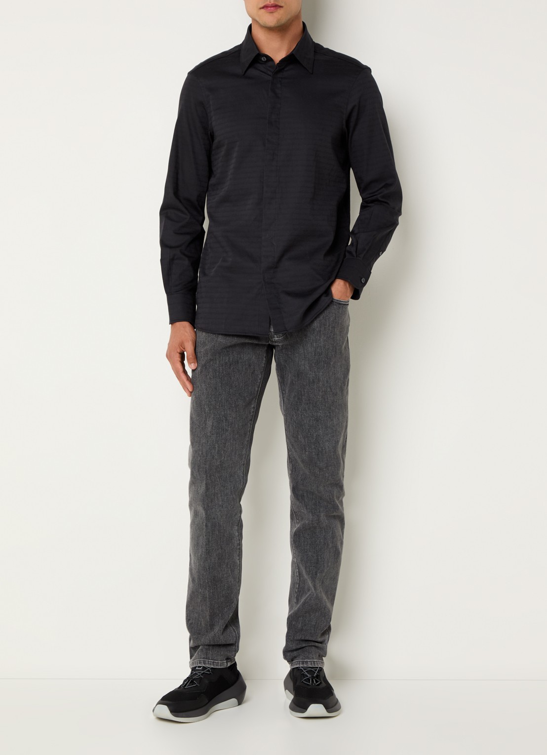 Armani Slim fit jeans met steekzakken - voorkant 2 grijsmele