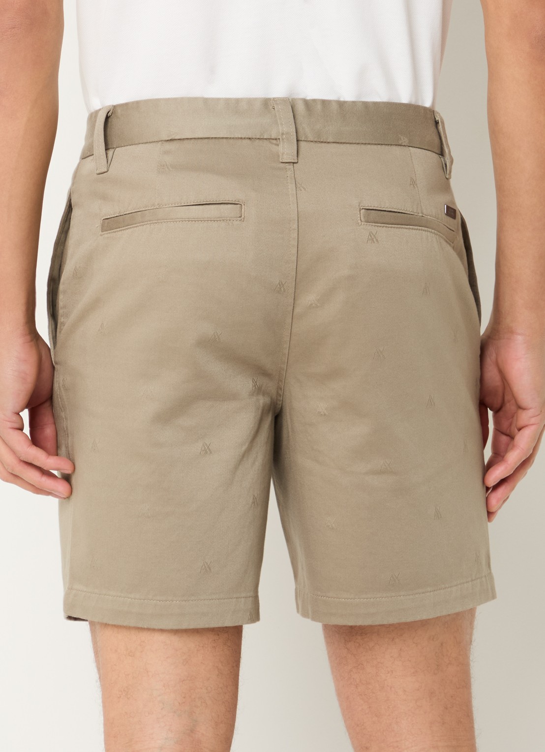 Armani Slim fit korte broek met steekzakken - achterkant 4 khaki