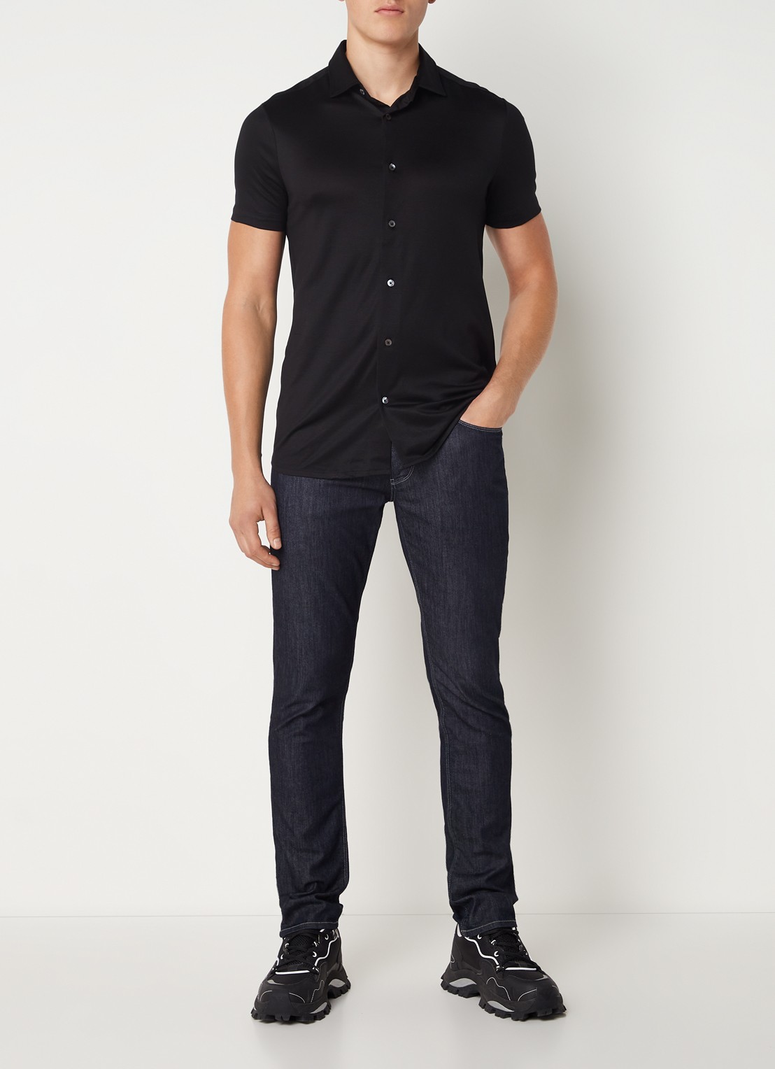 Armani Slim fit overhemd in lyocellblend - voorkant 2 zwart