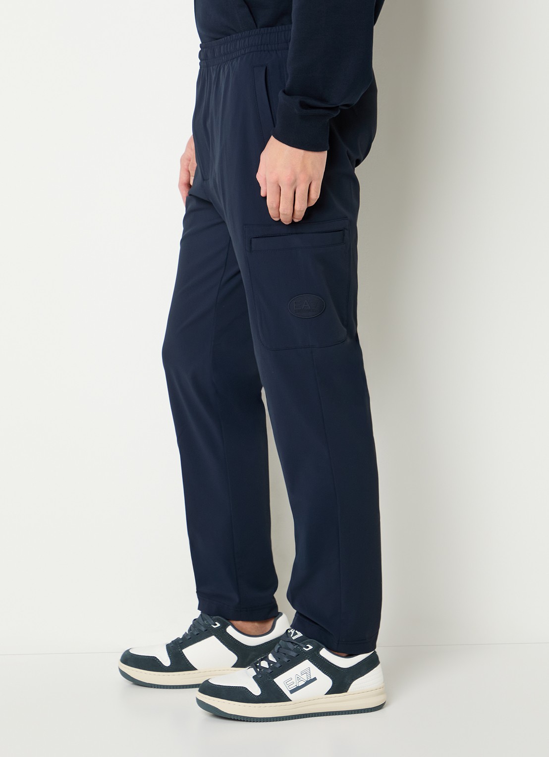 Armani Slim fit trackpants met steekzakken - detail 5 donkerblauw