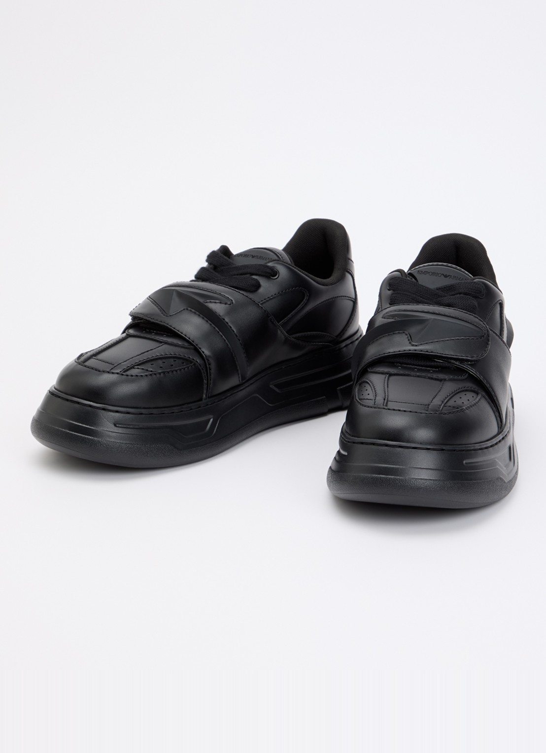 Armani Sneaker met logo - detail 3 zwart