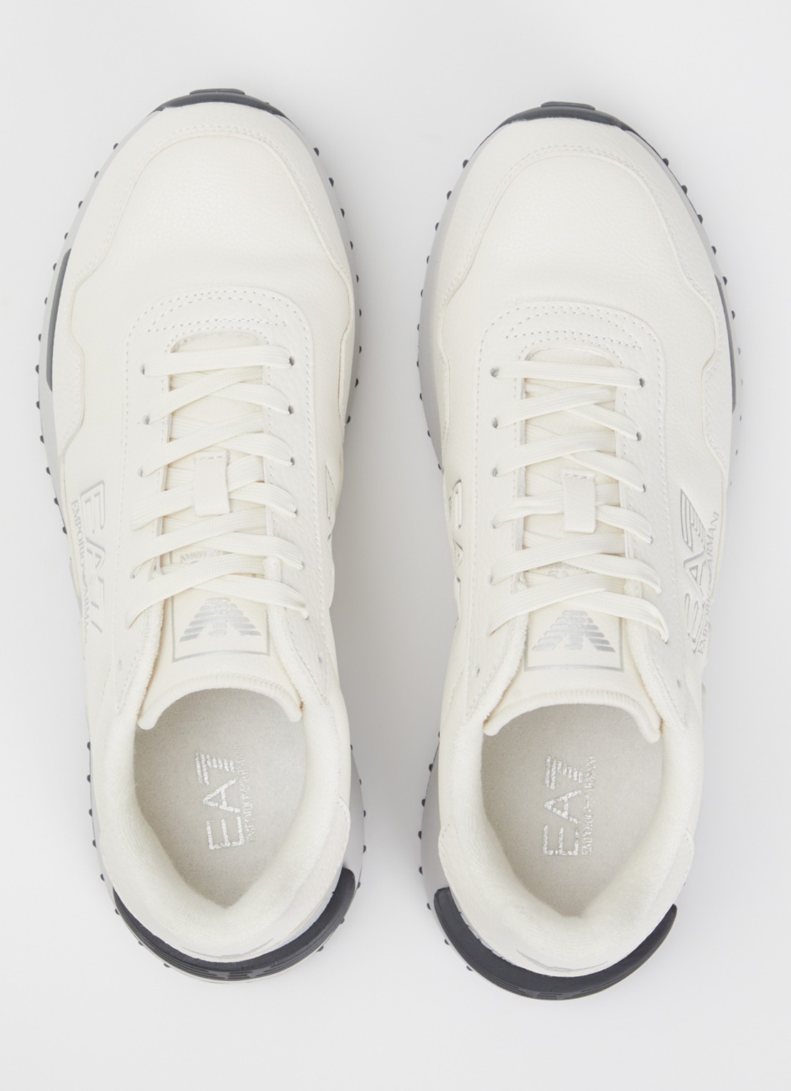 Armani Sneaker met logo - detail 2 gebroken wit