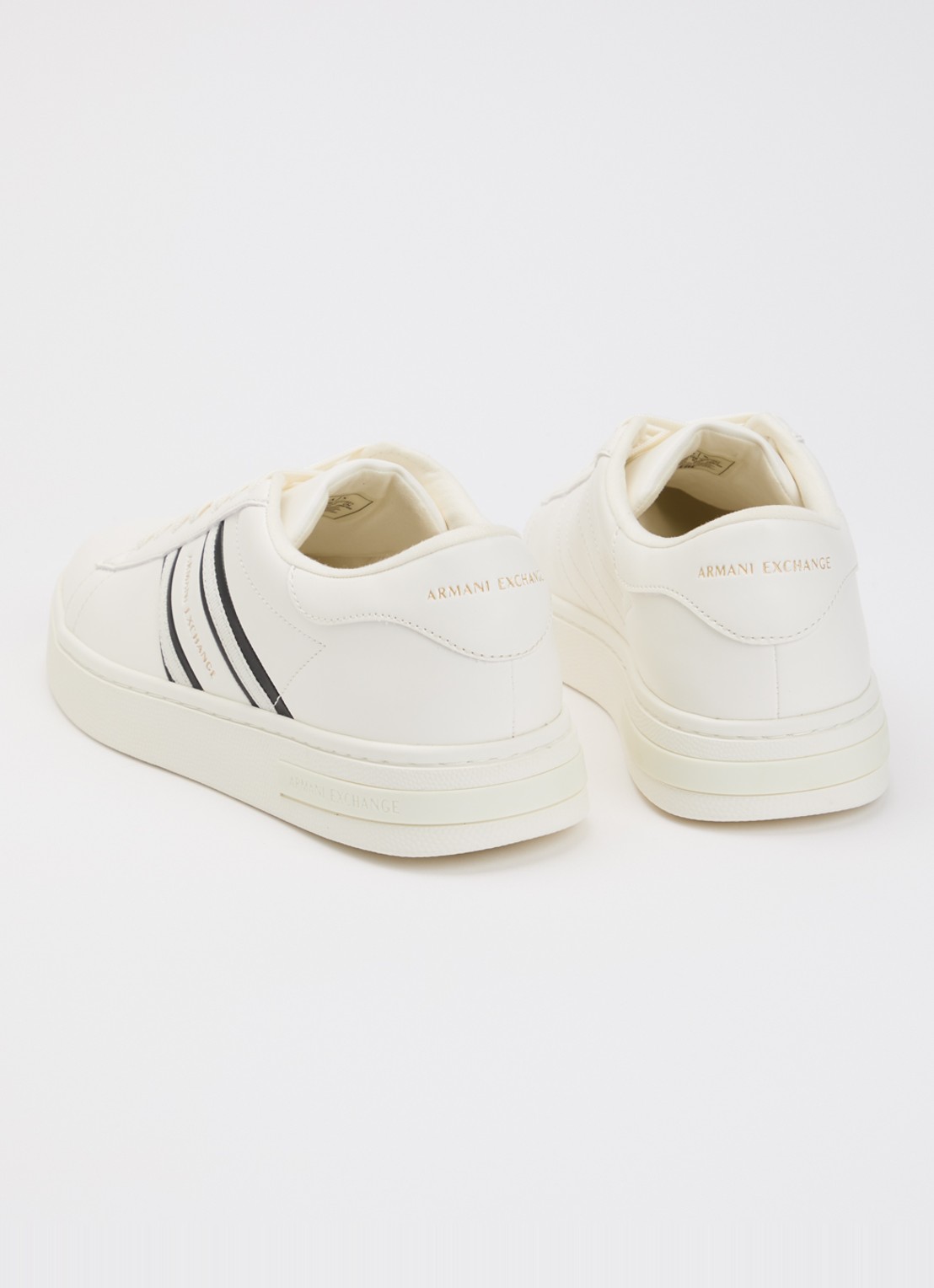 Armani Sneaker met logo - achterkant 5 gebroken wit