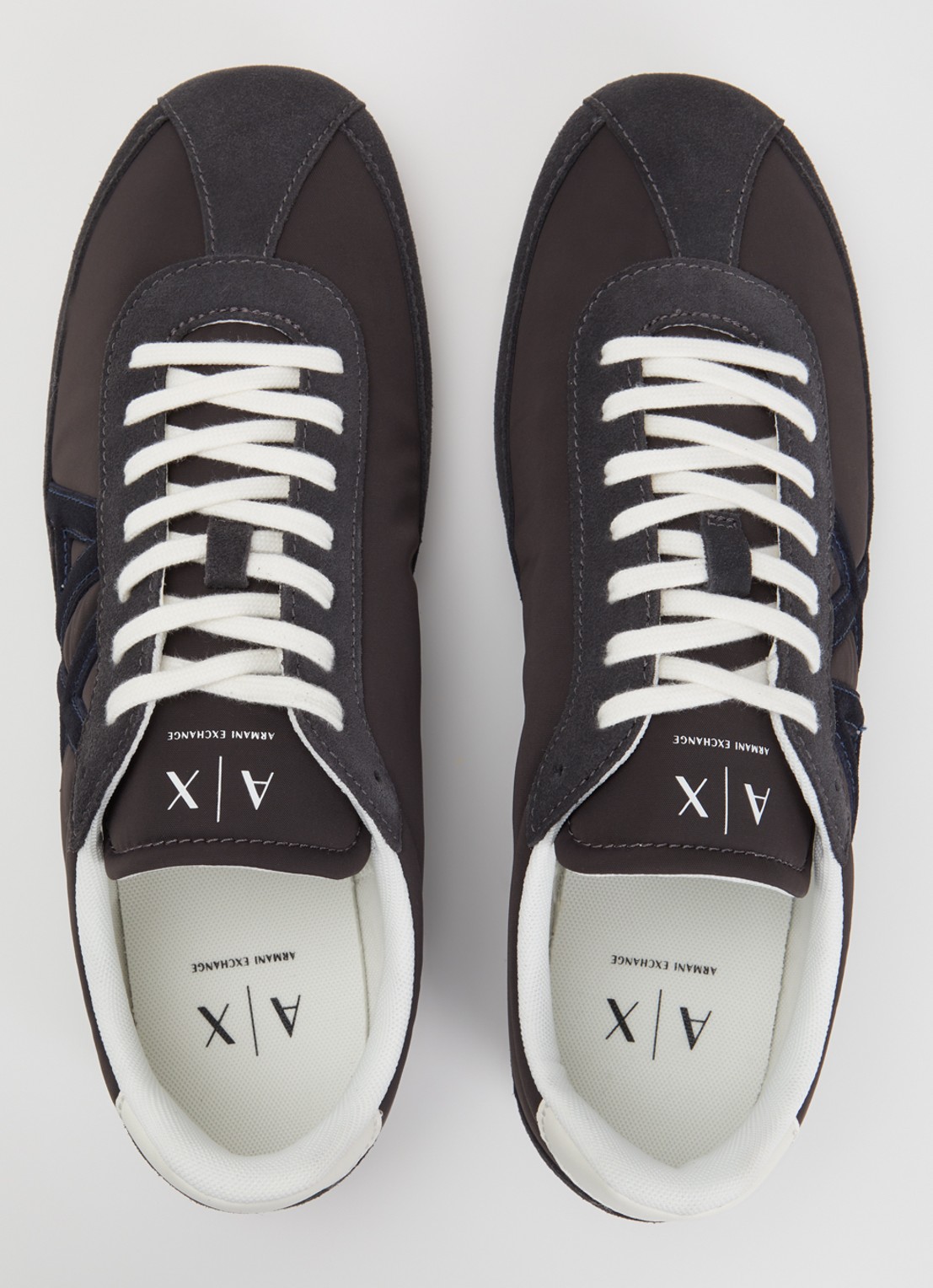 Armani Sneaker met suède details en logo - detail 2 donkerblauw