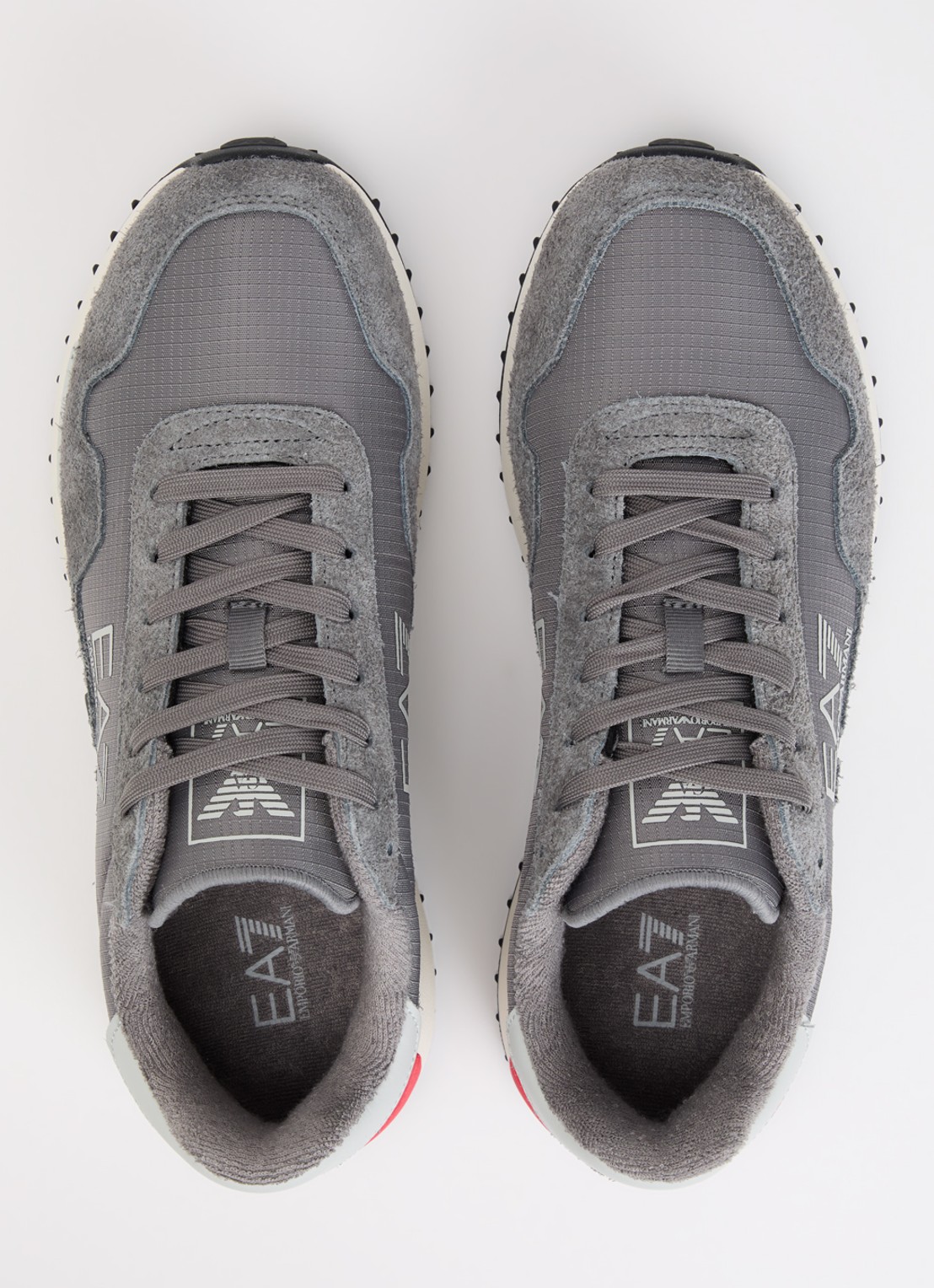 Armani Sneaker suède details en logo - detail 2 grijs