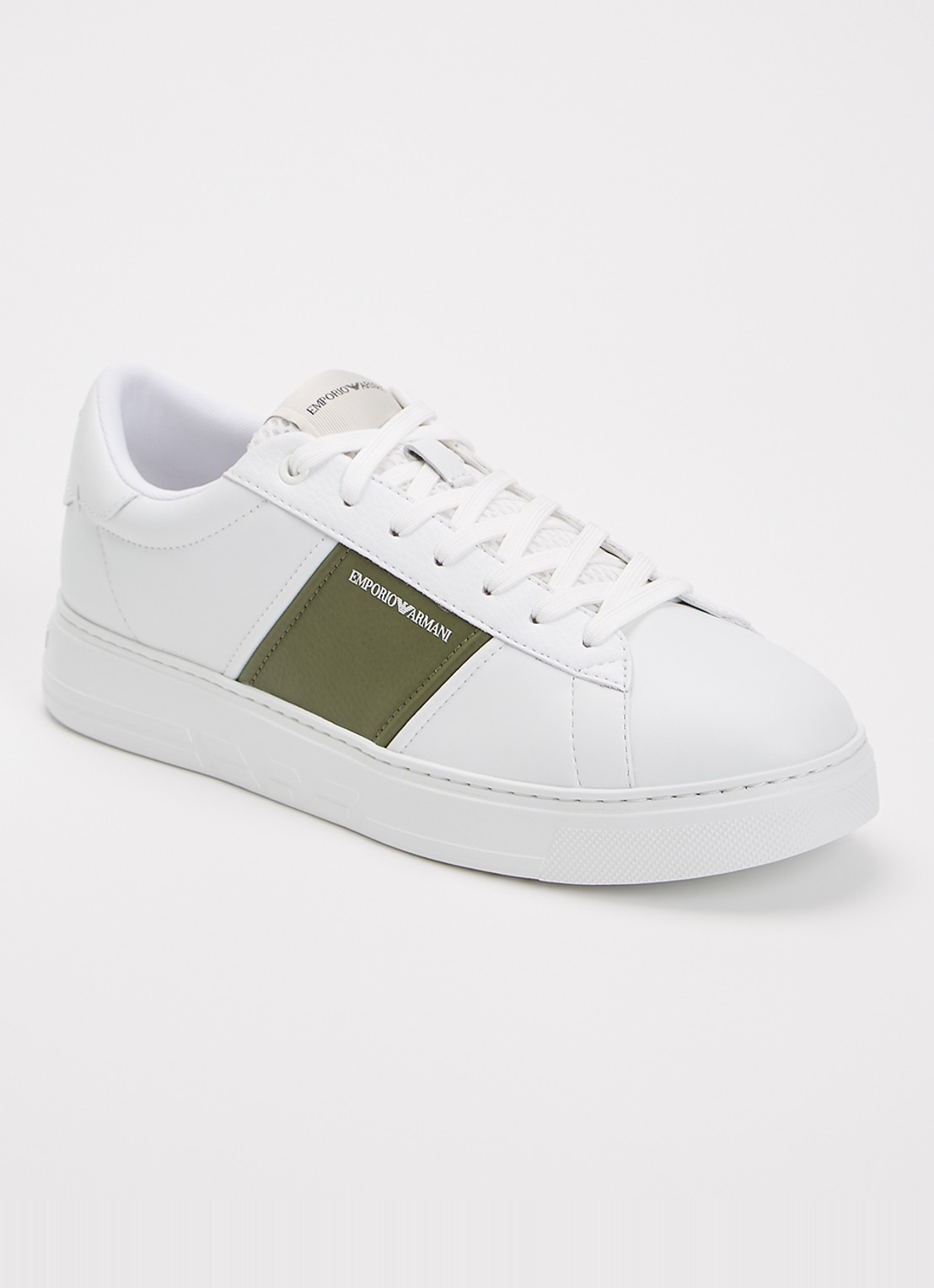 Armani Sneaker van leer met logo - voorkant 2 groen