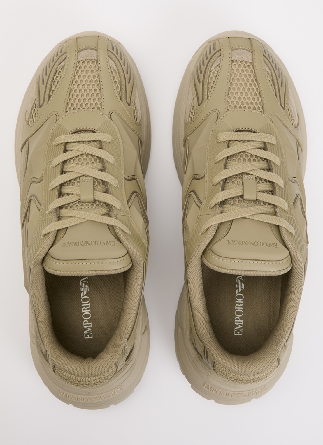 Armani Sneaker van leer met mesh details  - detail 4 olijfgroen