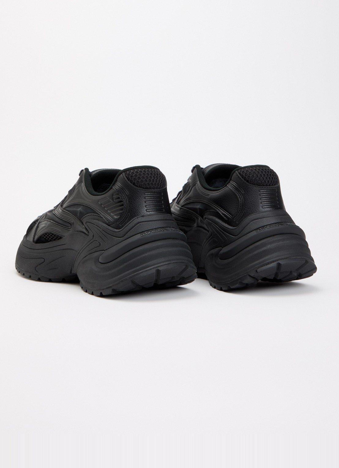 Armani Sneaker van leer met mesh details  - achterkant 5 zwart