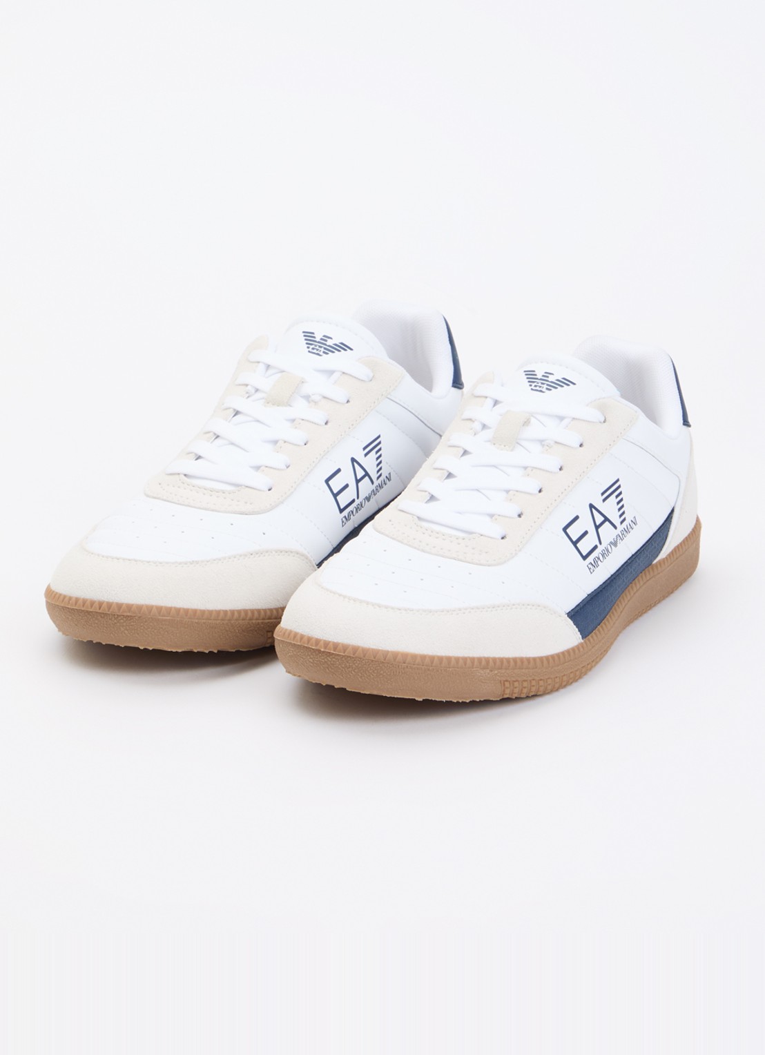 Armani Sneaker van leer met suède details en logo - detail 2 donkerblauw