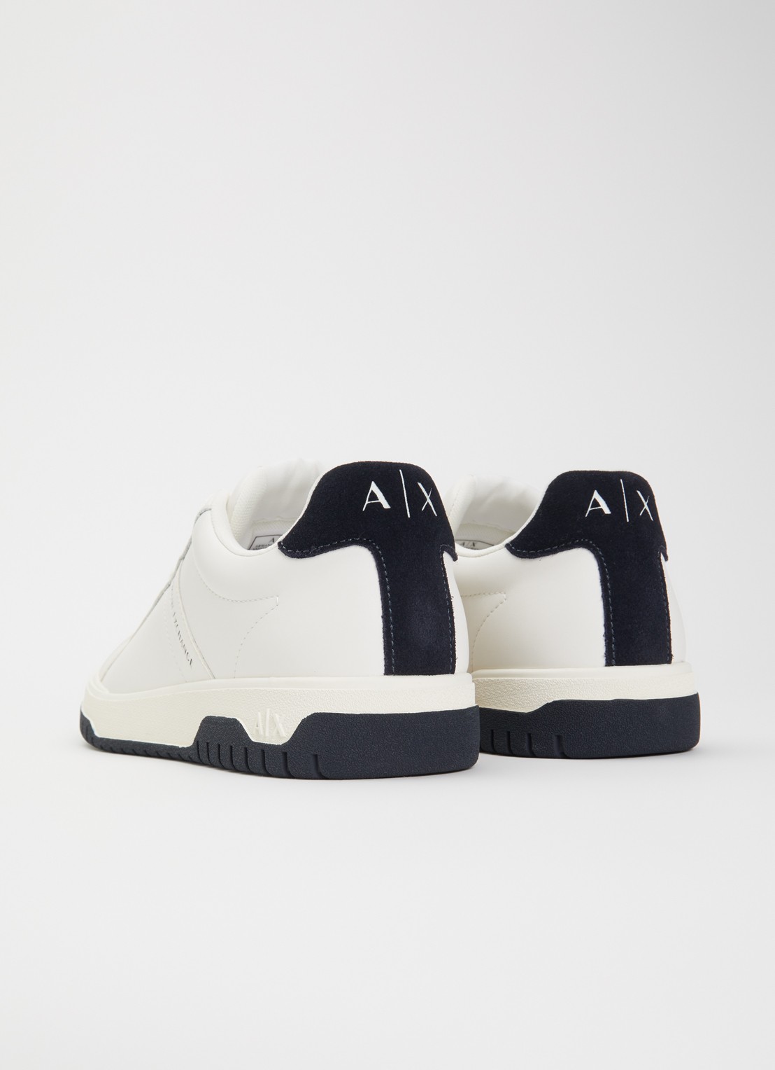 Armani Sneaker van leer met suède details - achterkant 2 gebroken wit