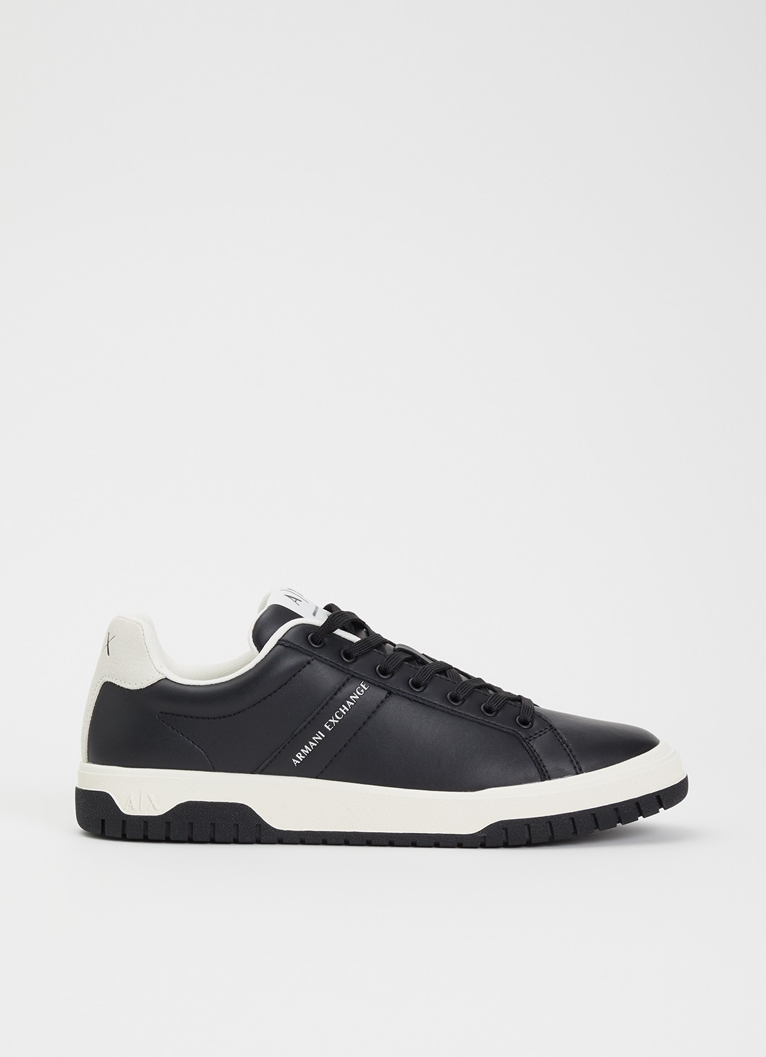 Armani Sneaker van leer met suède details - voorkant zwart