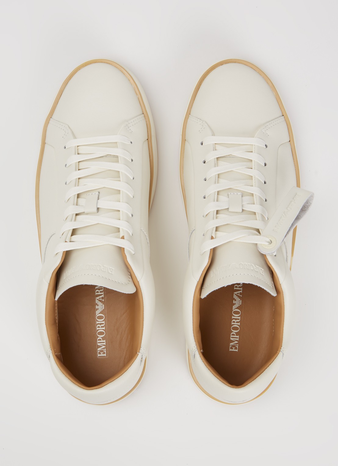 Armani Sneaker van leer - detail 3 gebroken wit