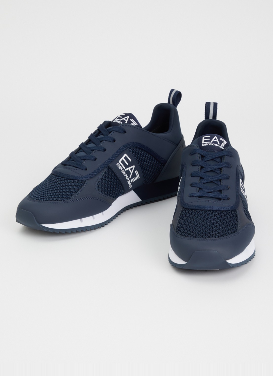 Armani Sneaker van mesh met logo - detail 3 navy-white-mb198