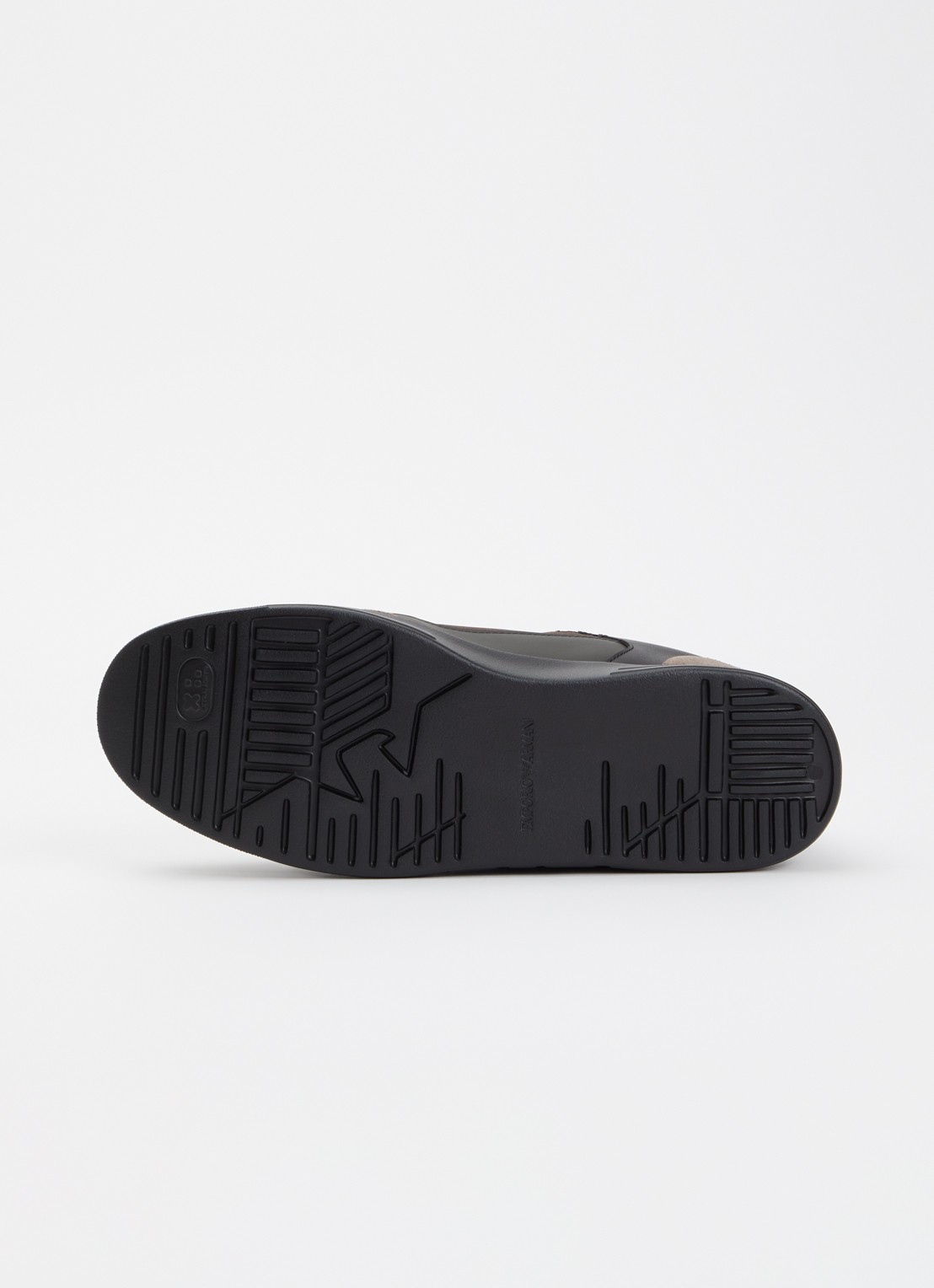Armani Sneaker van mesh met suède details - detail 4 lichtbruin