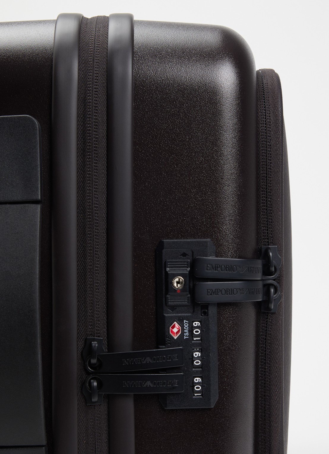 Armani Spinner 55,5 cm  - detail 4 bruin