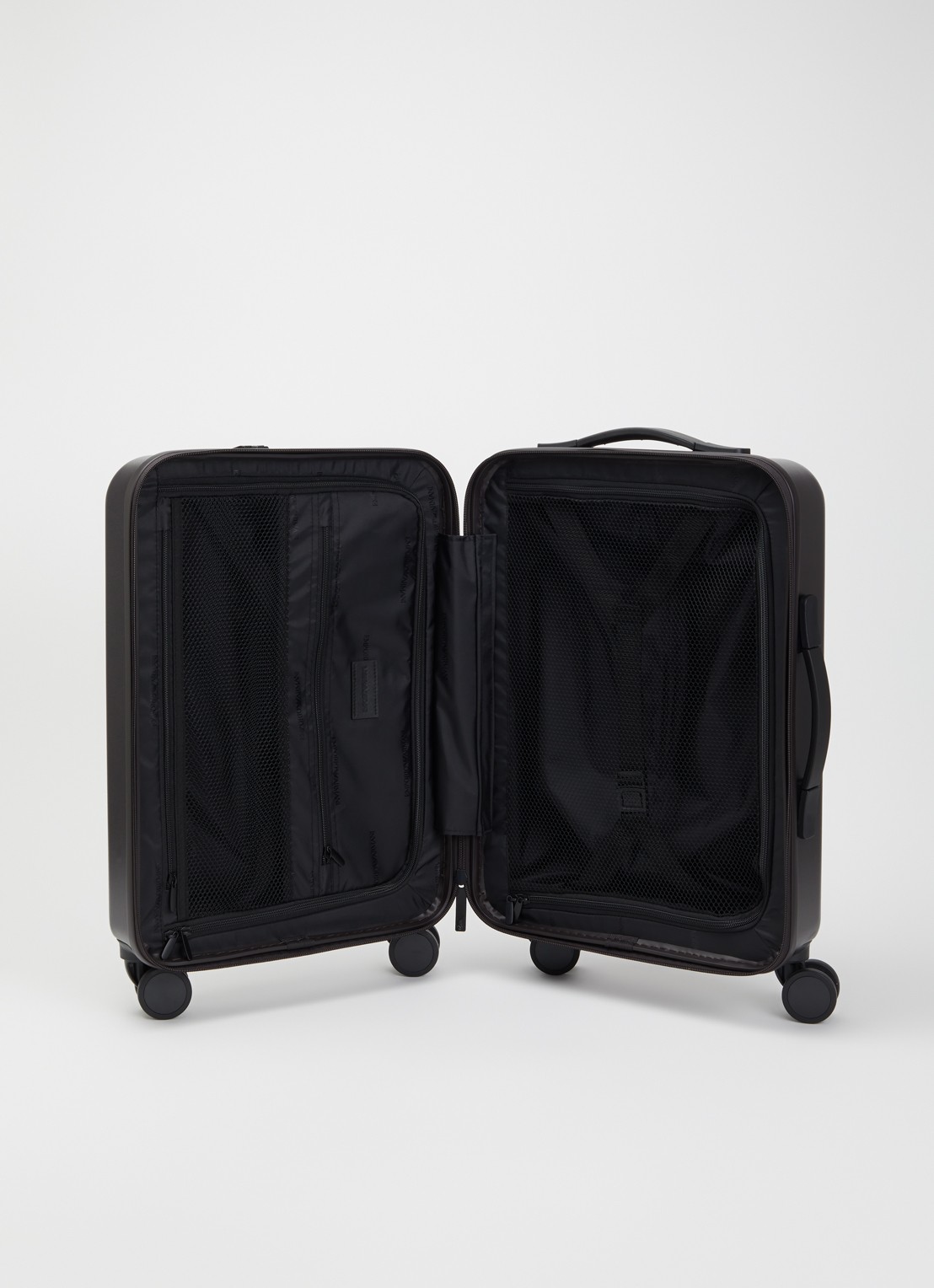 Armani Spinner 55,5 cm  - voorkant 2 bruin