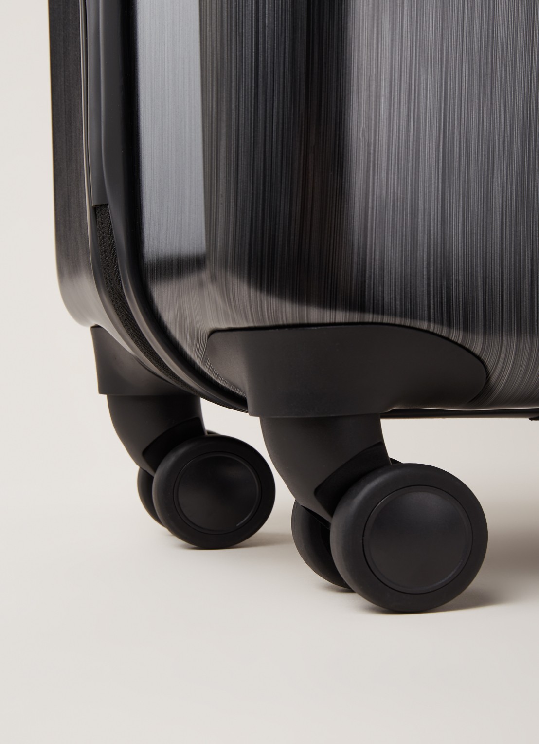 Armani Spinner 55 cm - detail 4 donkergrijs
