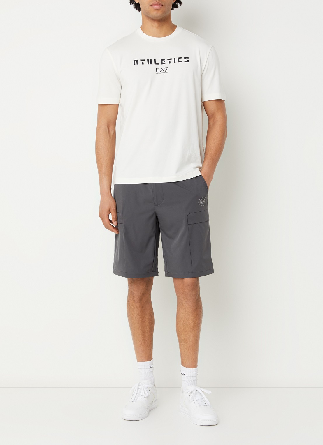 Armani Straight fit broek met logo en steekzakken - voorkant 3 antraciet