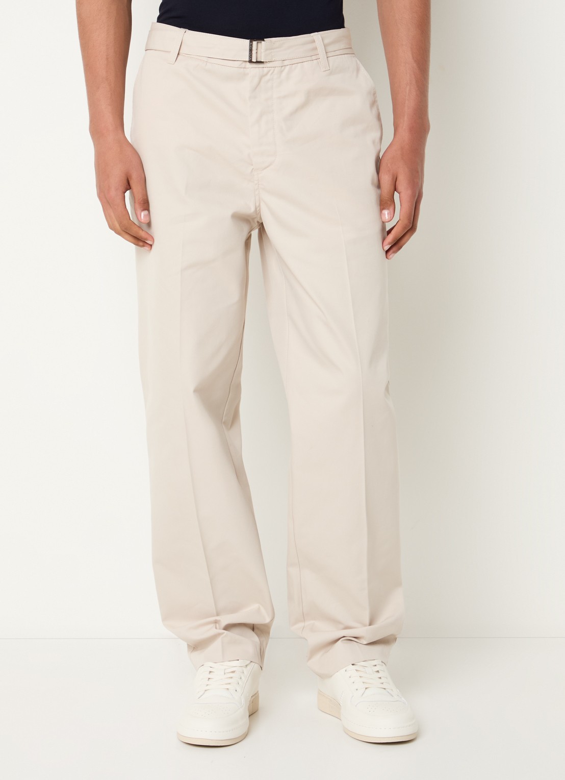 Armani Straight fit chino met ceintuur en steekzakken - detail 3 beige