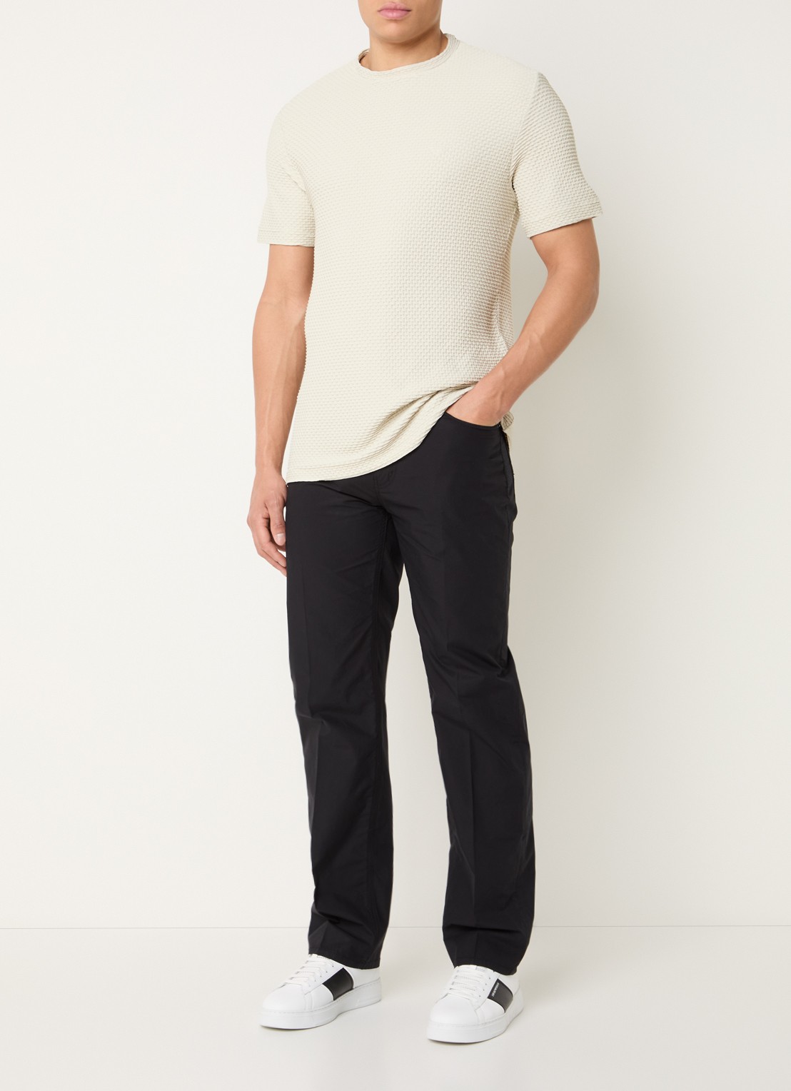 Armani Straight fit chino met steekzakken - voorkant 3 zwart